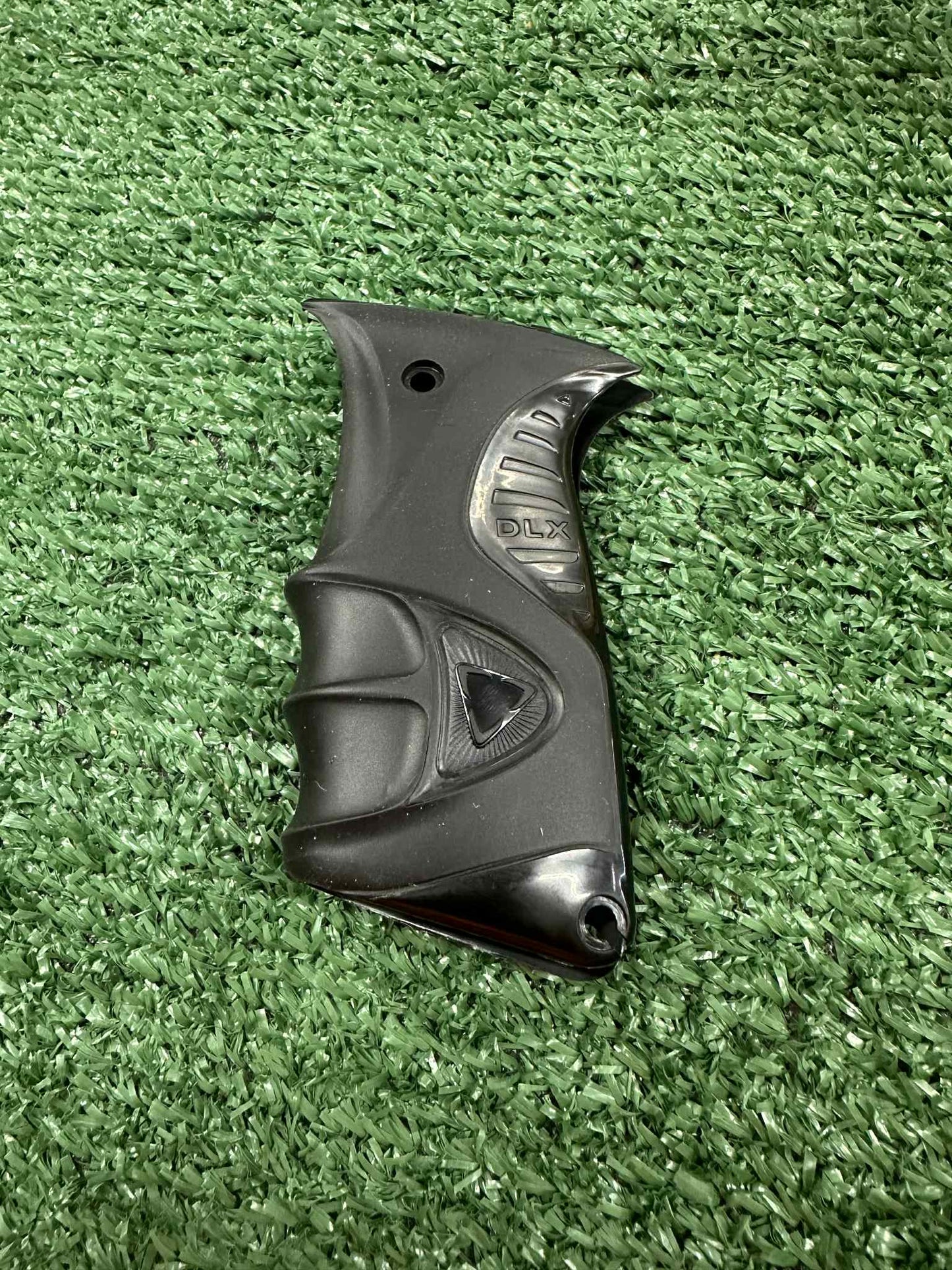 DLX Luxe TM40 Colored Grip Kit - Black