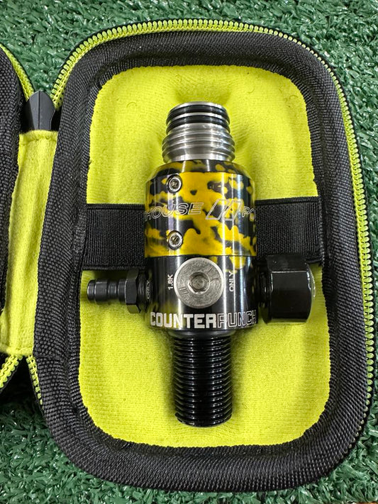 POWERHOUSE COUNTERPUNCH REGULATOR - Splash - Black/Gold