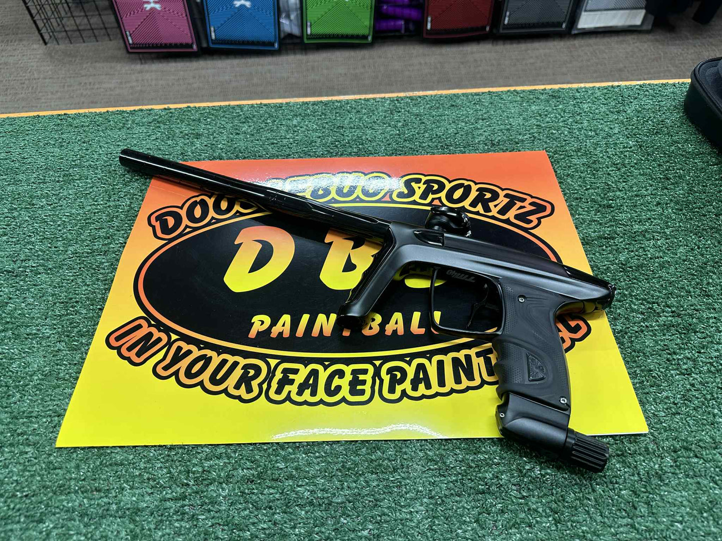 Used Luxe TM40 W/ Mech Frame - Black (#TM-5500)