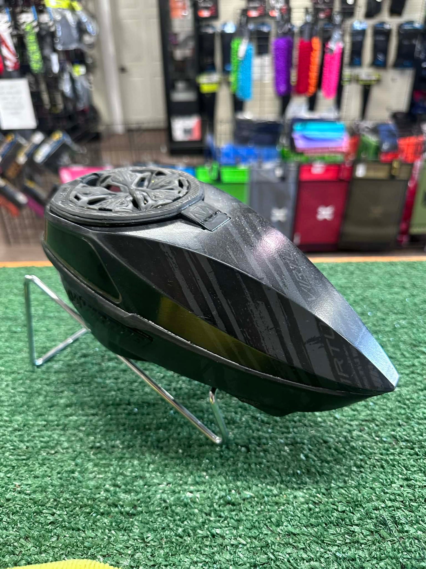 Used Virtue Spire 4 - Graphic Black