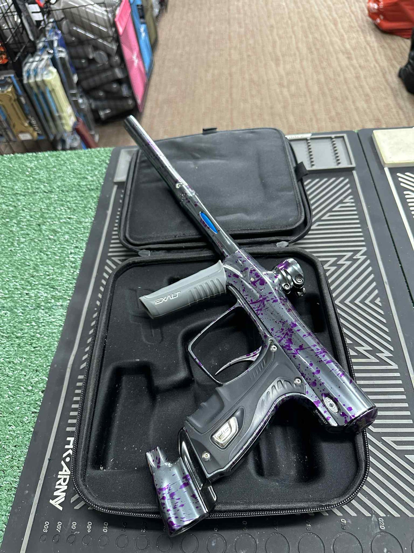 Used Shocker RSX - Purple Splash (#SHK0527)