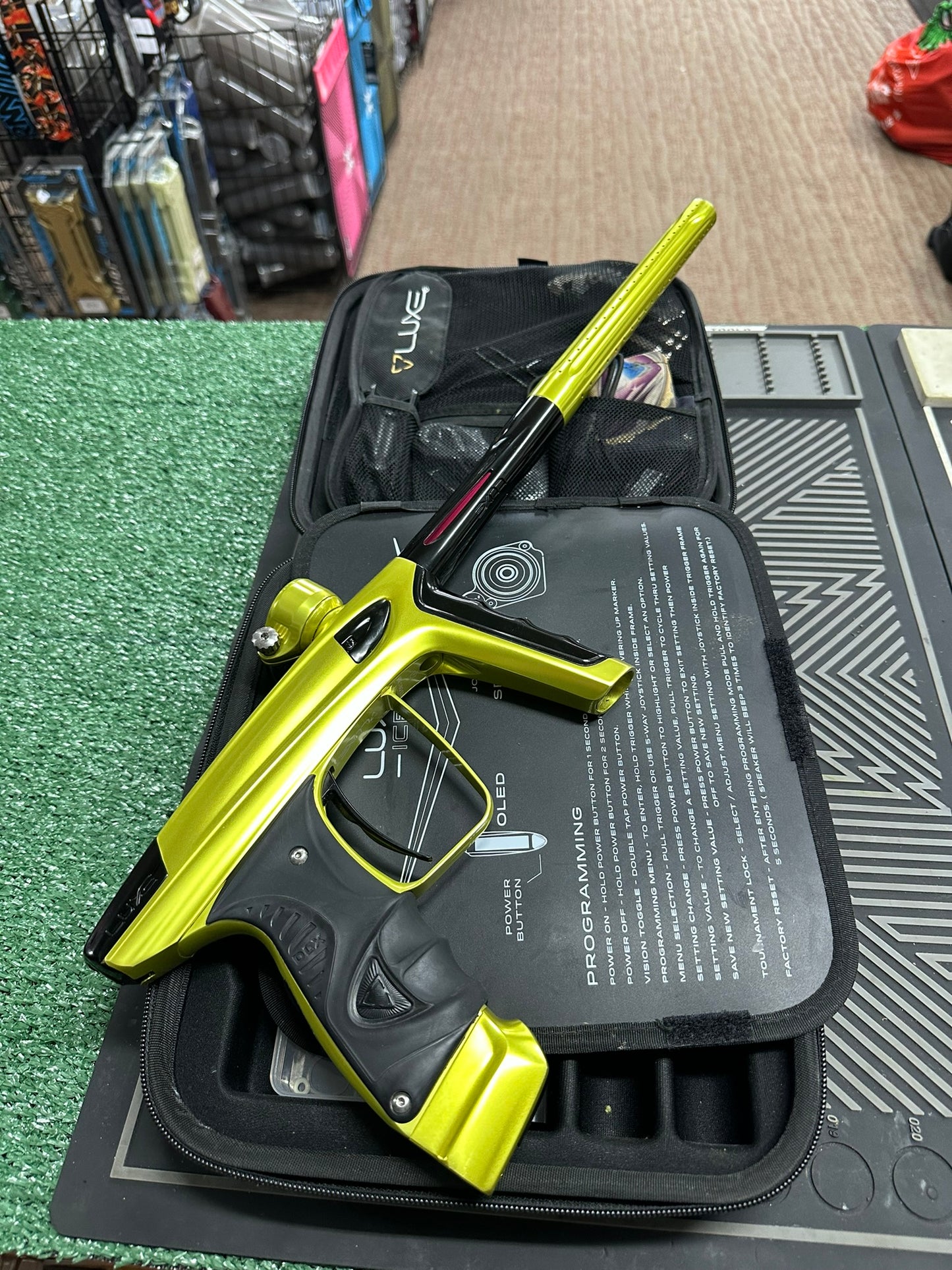 Used Luxe Ice - Yellow/Black(#ICE18013)
