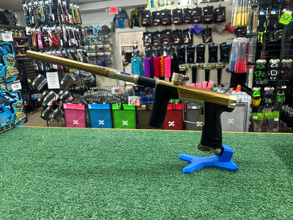 Used Geo R5 - Retribution (Gold /Sandstone)(#66580)