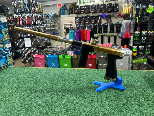 Used Geo R5 - Retribution (Gold /Sandstone)(#66580)